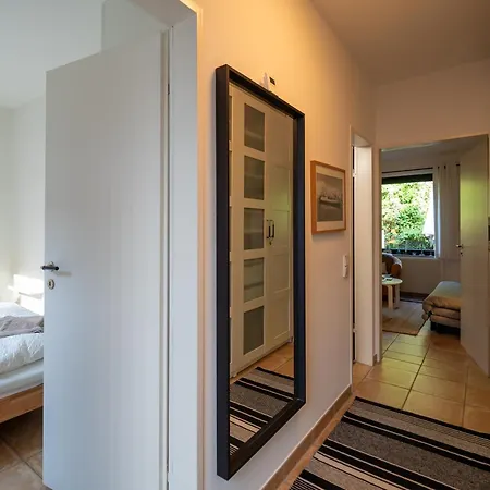 Reckhardt Apartment *